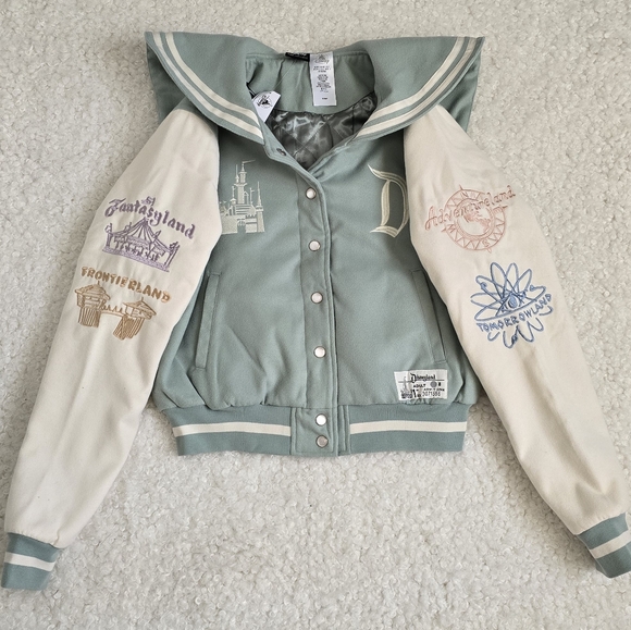 NEW Disneyland Marquee Varsity Jacket Her Universe 2025 Disney Embroidered Coat - Picture 13 of 13